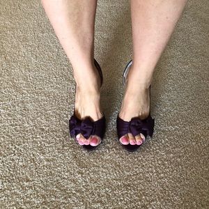 Purple bow heels
